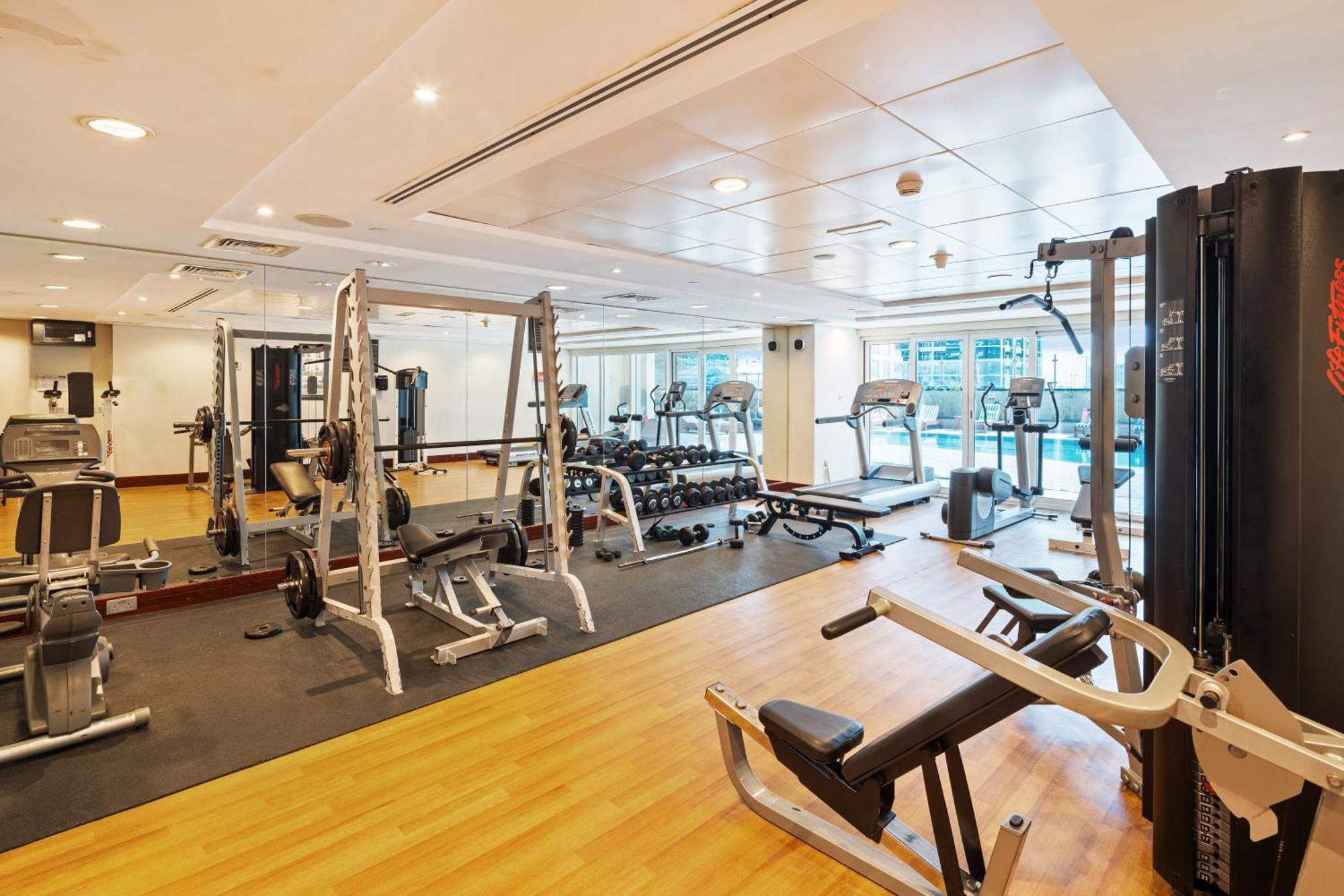 Modern & Spacious 2-Bed Condo With Panoramic Lake Views, Dual Balconies, Steps From Dubai Jlt Metro By "La Buena Vida Holiday Homes" Exteriör bild