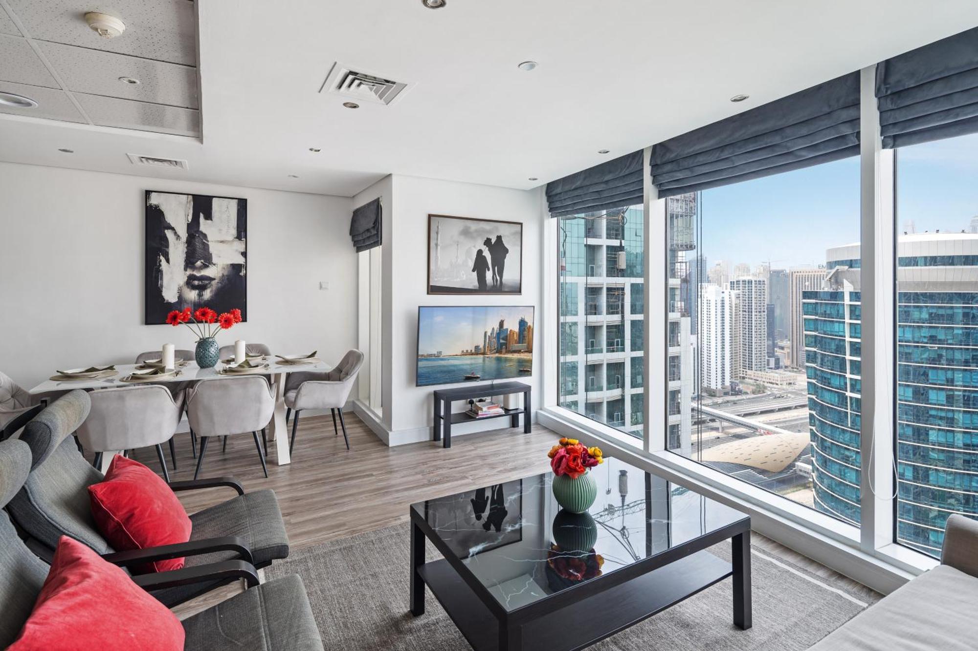 Modern & Spacious 2-Bed Condo With Panoramic Lake Views, Dual Balconies, Steps From Dubai Jlt Metro By "La Buena Vida Holiday Homes" Exteriör bild