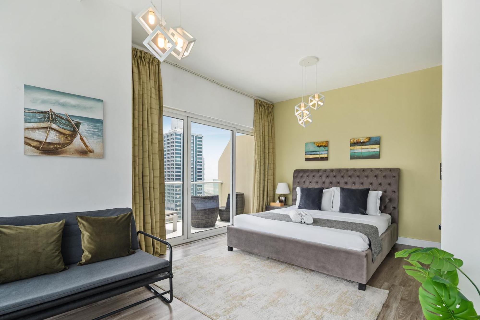 Modern & Spacious 2-Bed Condo With Panoramic Lake Views, Dual Balconies, Steps From Dubai Jlt Metro By "La Buena Vida Holiday Homes" Exteriör bild